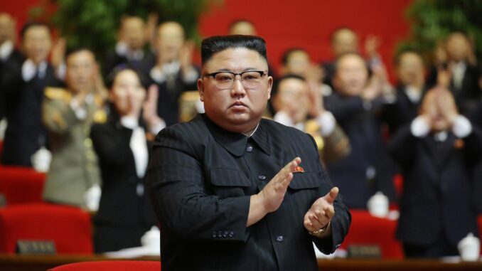 Imagen de archivo del líder norcoreano, Kim Jong-un. EFE/EPA/KCNA
