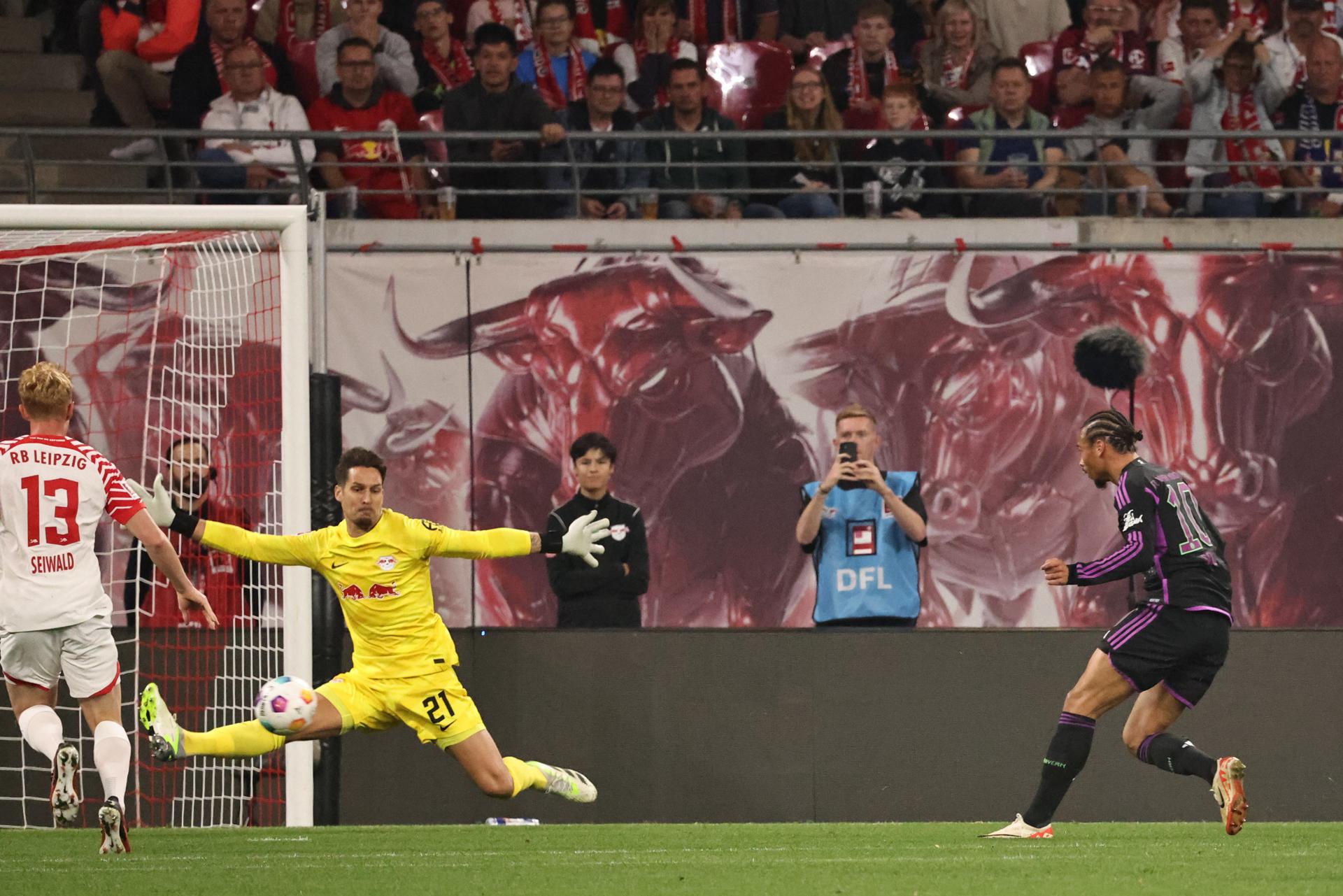 El jugador del Bayern Múnich Leroy Sane logra el 2-2. EFE/EPA/CLEMENS BILAN
