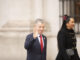 El expresidente de Colombia Juan Manuel Santos llega para participar en el acto oficial de la conmemoración de los 50 años del golpe de Estado, hoy, en el Palacio de La Moneda, en Santiago (Chile). EFE/ Adriana Thomasa