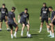 Los jugadores del Real Madrid (i-a) Brahim Díaz, Fede Valverde, Nacho y Dani Ceballos, durante el entrenamiento realizado en la Ciudad Deportiva de Valdebebas, donde el equipo prepara el partido de Liga de Campeones que disputa ante el Unión Berlín, en el estadio Santiago Bernabéu. EFE/Sergio Pérez