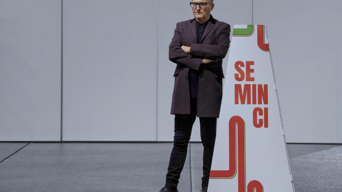 El director de la Semana Internacional de Cine de Valladolid (Seminci), José Luis Cienfuegos, posa este miércoles, en Valladolid. EFE/ Nacho Gallego
