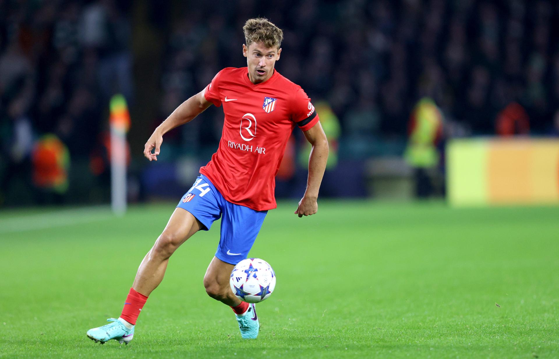 Marcos Llorente , del Atlético, en una acción durante el partido de esta noche de la UEFA Champions League entre  el Celtic Glasgow y el Atletico de Madrid. EFE/EPA/ROBERT PERRY
