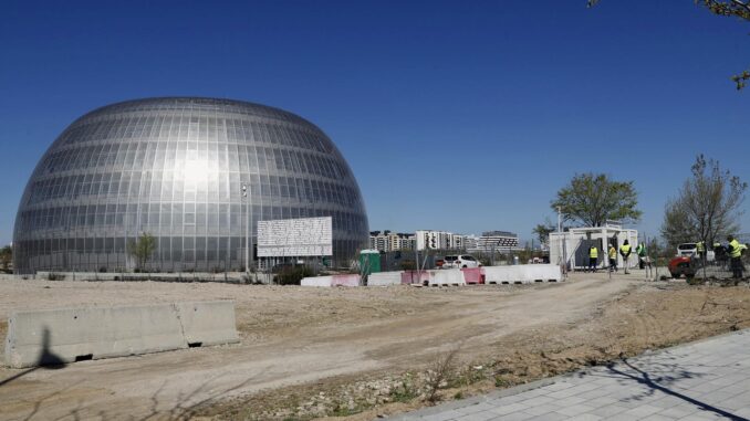 Imagen de archivo del conocido como 'donut' de Valdebebas, construido en el inacabado Campus de la Justicia. EFE/J.J.Guillén
