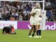 Los jugadores ingleses celebran su victoria durante el partido de cuartos de final jugado entre Inglaterra y Fiji en Marsella, Francia. EFE/EPA/SEBASTIEN NOGIER