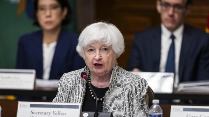 La secretaria del Tesoro, Janet Yellen, en una fotografía de archivo. EFE/EPA/JIM LO SCALZO
