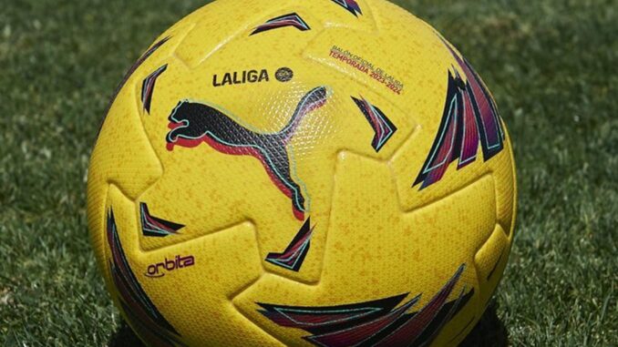 LaLiga presentó este lunes "Orbita Yellow Ball", el nuevo balón "de alta visibilidad" diseñado junto a la marca deportiva Puma para los partidos que se disputarán a partir de la jornada del 20 de noviembre y hasta el 27 de abril de 2024 de LaLiga EA Sports y LaLiga Hypermotion.EFE/LaLiga EA Sports
