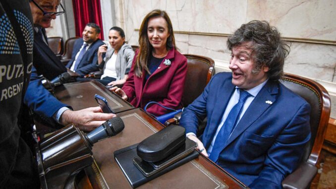 Fotografía cedida por Senado Argentina que muestra al líder de la fuerza política de ultraderecha La Libertad Avanza, Javier Milei . EFE/Senado Argentina
