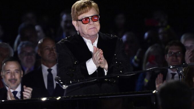 Imagen de archivo del músico británico Elton John.EFE/EPA/BONNIE CASH / POOL
