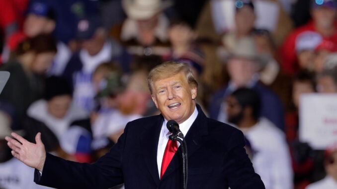 El expresidente de Estados Unidos Donald Trump, en una fotografía de archivo. EFE/ Michael Wyke
