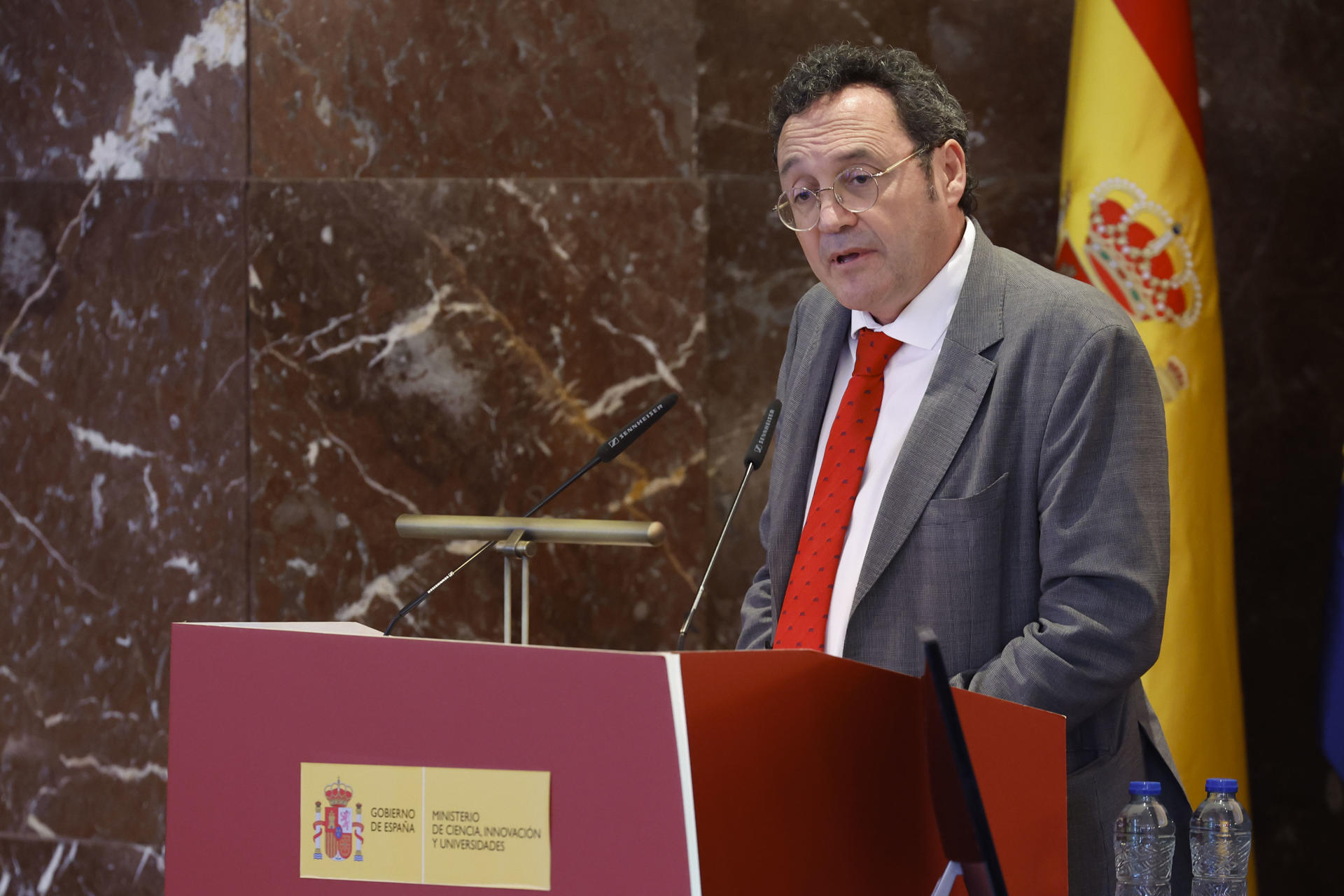 El fiscal general del Estado, Alvaro García Ortiz, da un discurso durante el acto institucional de conmemoración del 30 aniversario de la Agencia Española de Protección de Datos (AEPD), este jueves en Madrid. EFE/ Zipi
