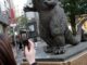 Imagen de archivo de una estatua de Godzilla, en Tokio. EFE/Franck Robichon