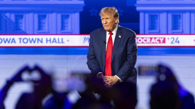 Fotografía de archivo del expresidente de EE.UU., Donald Trump. EFE/EPA/JIM LO SCALZO
