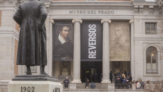 Imagen de archivo de la fachada del Museo del Prado, en Madrid. EFE/Aitor Martín
