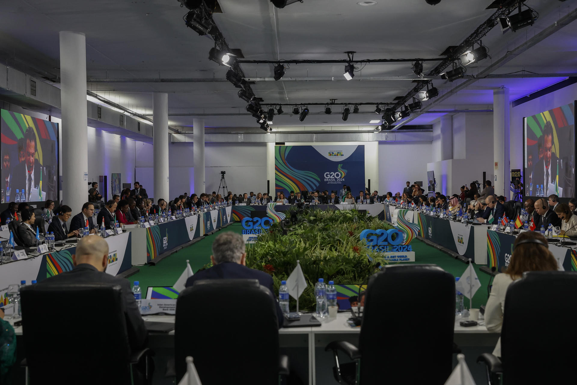 Fotografía de una reunión de ministros de Economía del G20 en Sao Paulo (Brasil). EFE/ Sebastiao Moreira
