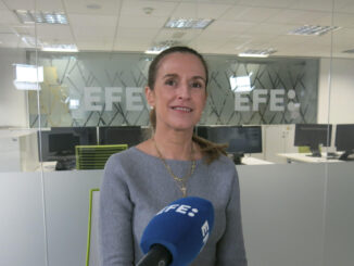 La directora ejecutiva de Ecoembes, Rosa Trigo, en una entrevista con EFE, ha advertido que "apostamos totalmente por la economía circular" hacia un futuro sin residuos de envases en toda la UE pero para ello habrá que impulsar "la reducción y la reutilización, porque el reciclaje ya no va a ser suficiente". EFE/Juan Carlos Gomi