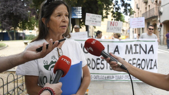 Fotografía de archivo de la portavoz de la Plataforma contra la Mina a Cielo Abierto en el Nordeste Segoviano, Marisa Moro. EFE/ Pablo Martin
