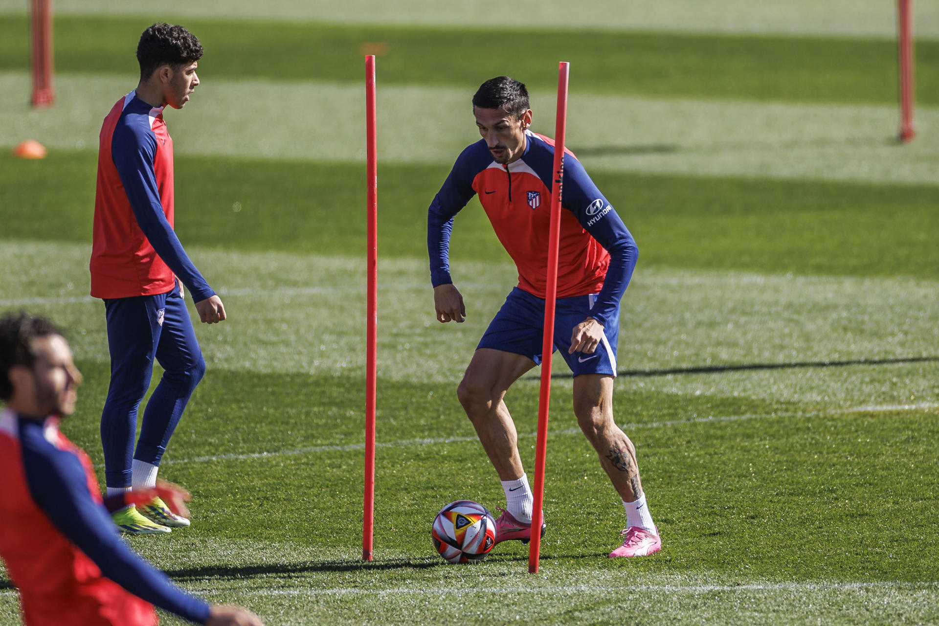 Savic, durante el entrenamiento. EFE/ Rodrigo Jiménez
