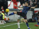 Imagen de archivo del jugador argentino del Sevilla FC, Lucas Ocampos (delante), peleando por el balón con el jugador albanés del Rayo Vallecano, Iván Balliu, durante el partido de la jornada 23 de LaLiga EA Sports, disputado en el estadio de Vallecas, en Madrid. EFE/Juanjo Martín