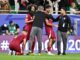 Los jugadores de Catar celebran la victoria ante Irán en la segunda semifinal de la Copa de Asia que se disputa en Doha,Catar. EFE/EPA/NOUSHAD THEKKAYIL