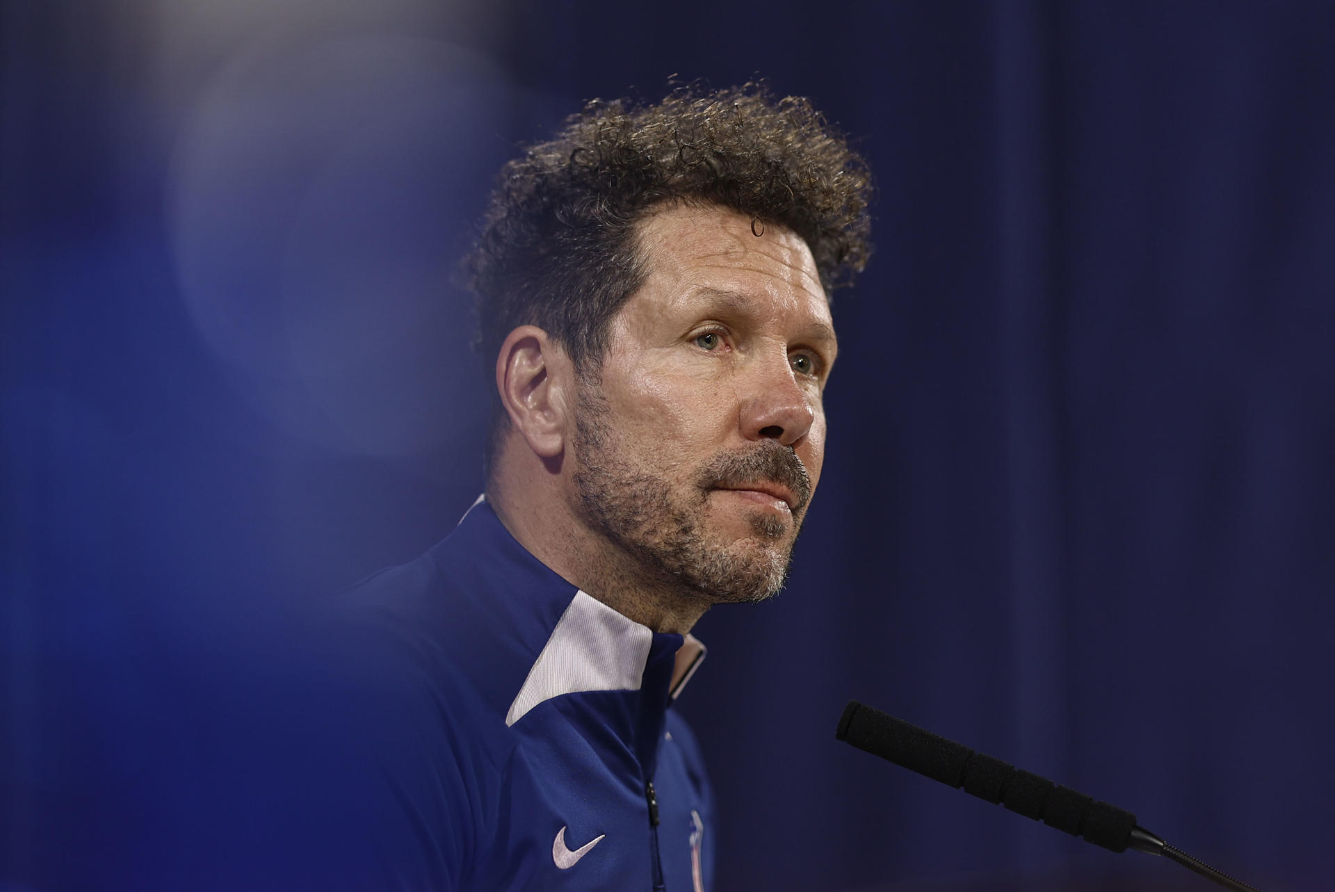 Simeone, durante la rueda de prensa posterior al entrenamiento. EFE/ Rodrigo Jiménez
