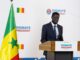 El candidato presidencial de la oposición, Bassirou Diomaye Faye, habla durante su primera conferencia de prensa después de las elecciones presidenciales en Dakar, Senegal, el 25 de marzo de 2024. Faye, que salió de prisión el 14 de marzo de 2024, tenía una fuerte ventaja frente al presidente del partido gobernante, Amadou Ba, según resultados no oficiales. Se esperan resultados oficiales en los próximos días. (Elecciones) EFE/EPA/JEROME FAVRE