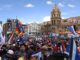 Simpatizantes participan en una marcha de celebración por el 29 aniversario del MAS, este 28 de marzo de 2024 en La Paz. EFE/ Luis Gandarillas