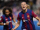 -La jugadoras del Barcelona Fridolina Rolfö Futbolista, celebra un gol durante el partido de la Liga F que disputaron el FC Barcelona y el Costa Adeje Tenerife, este domingo en Barcelona.- EFE/ Enric Fontcuberta.