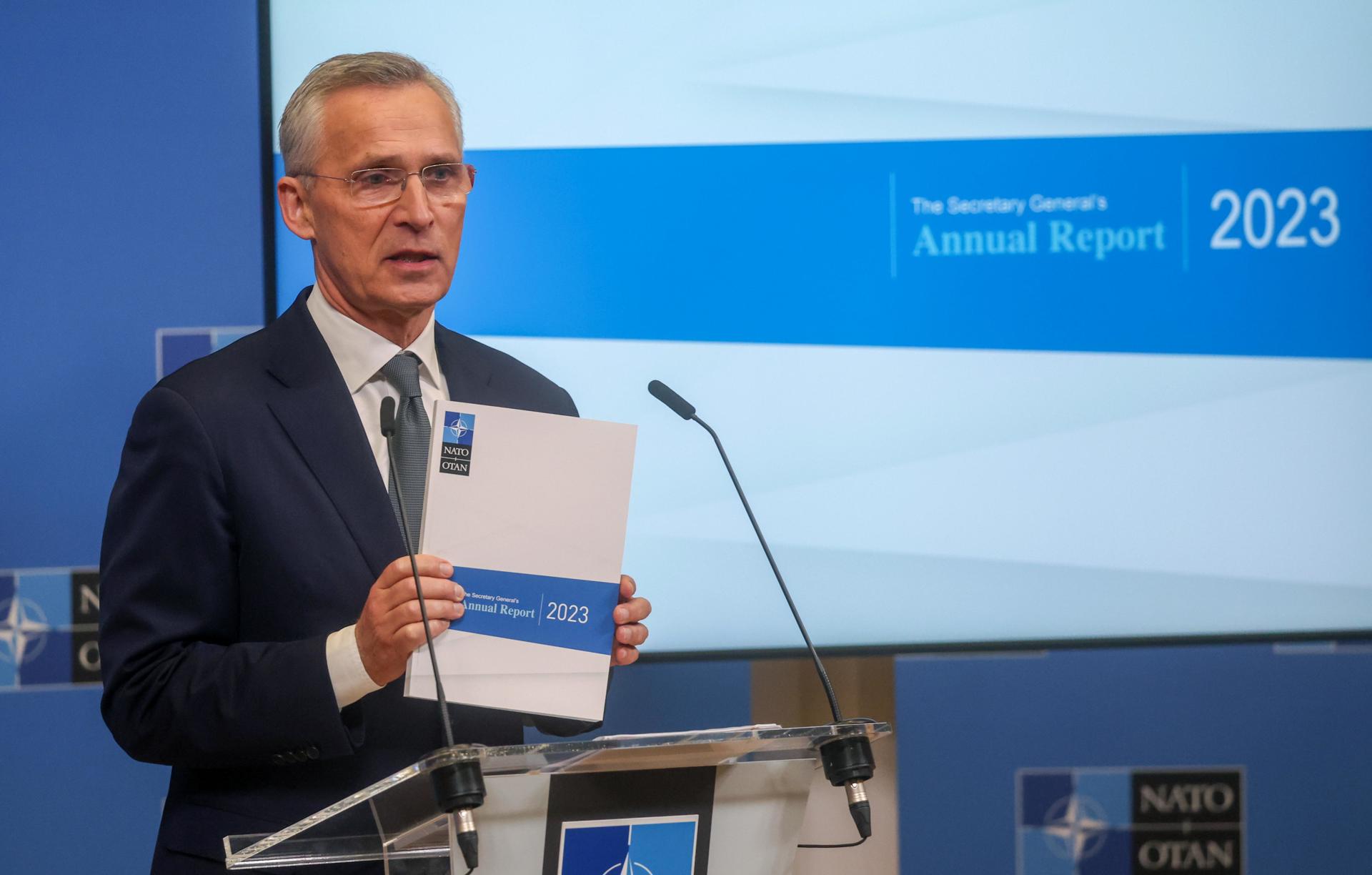 El Secretario General de la OTAN, Jens Stoltenberg, ofrece una rueda de prensa para presentar su informe anual para 2023 en la sede de la OTAN en Bruselas, Bélgica, el 14 de marzo de 2024. (Bélgica, Bruselas) EFE/EPA/OLIVIER HOSLET
