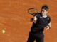 El tenista noruego Casper Ruud en acción durante la segunda semifinal ante el serbio Novak Djokovic en Montecarlo. EFE/EPA/SEBASTIEN NOGIER