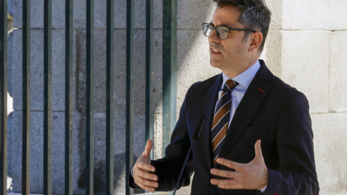 El ministro de Presidencia, Relaciones con las Cortes y Memoria Democrática, Félix Bolaños, este viernes en el Palacio Real, en Madrid. EFE/ J P GANDUL
