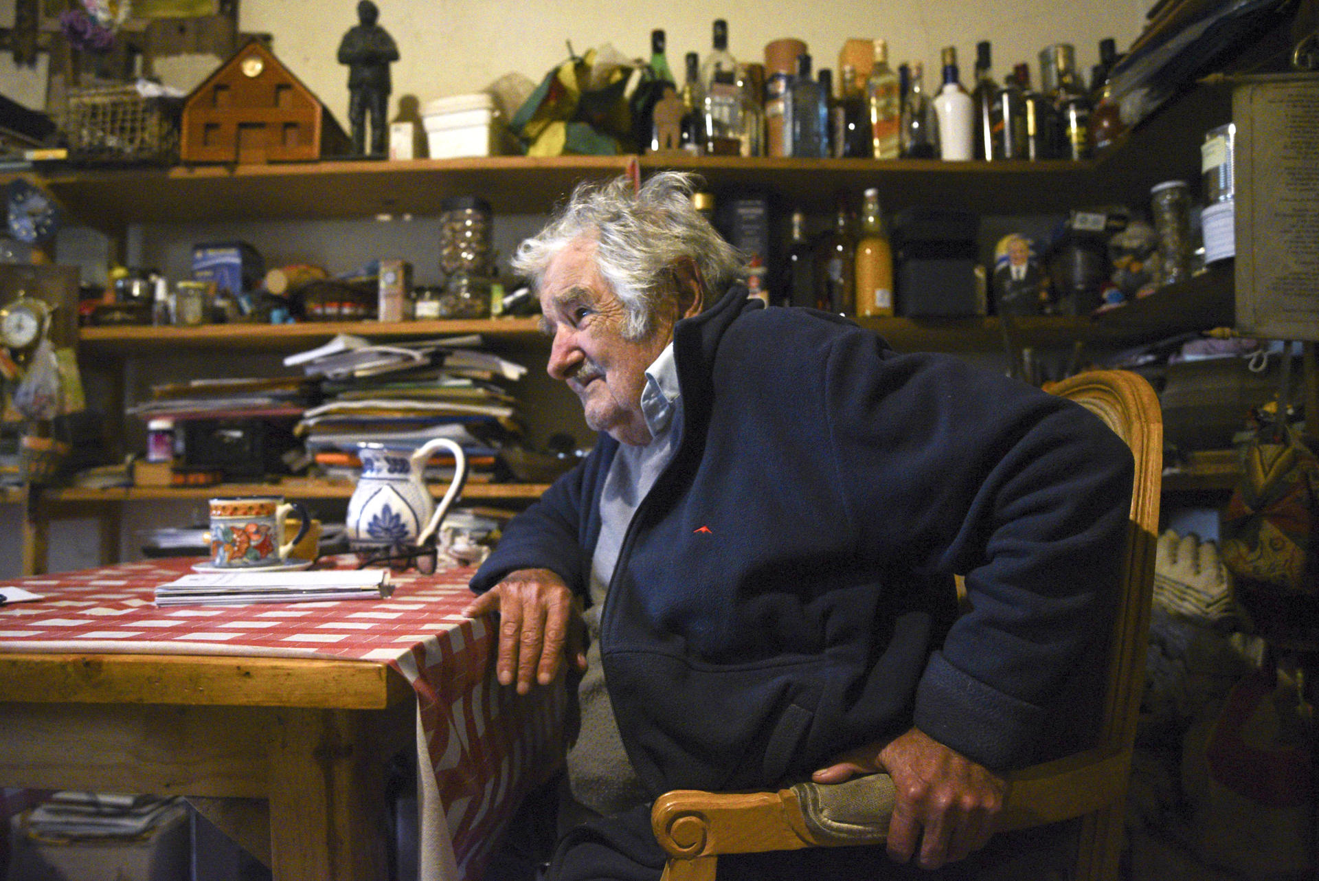 El expresidente de Uruguay José Mujica habla durante una entrevista con EFE, el 22 de abril de 2024, en Montevideo (Uruguay). EFE/ Sofía Torres
