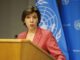 La exministra francesa para Europa y Asuntos Exteriores, Catherine Colonna, habla con la prensa sobre el informe de la agencia de la ONU para los refugiados palestinos (Unrwa), el 22 de abril de 2024. EFE/SARAH YENESEL