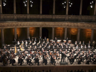 Foto de archivo de la Orquesta Sinfónica de Londres durante una actuación en el Palacio Carlos V de la Alhambra de Granada (España). EFE / Pepe Torres.