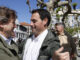 Los candidatos de PNV, Imanol Pradales (d), y del PSOE, Eneko Andueza, se saludan durante la jornada de reflexión este sábado en Bizkaia. EFE/Luis Tejido