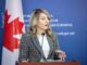 Foto de archivo de la ministra de Relaciones Exteriores de Canadá, Mélanie Joly. EFE/Dumitru Doru