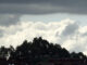 Fotografía de archivo del cielo a las afueras de la ciudad de Oviedo. EFE/ Paco Paredes