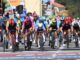 El corredor del equipo Lidl-Trek Jonathan Milan (c) vence en la cuarta etapa de l Giro de Italia que se ha disputado entre Acqui Terme y Andora, Italia. EFE/EPA/IVAN BENEDETTO