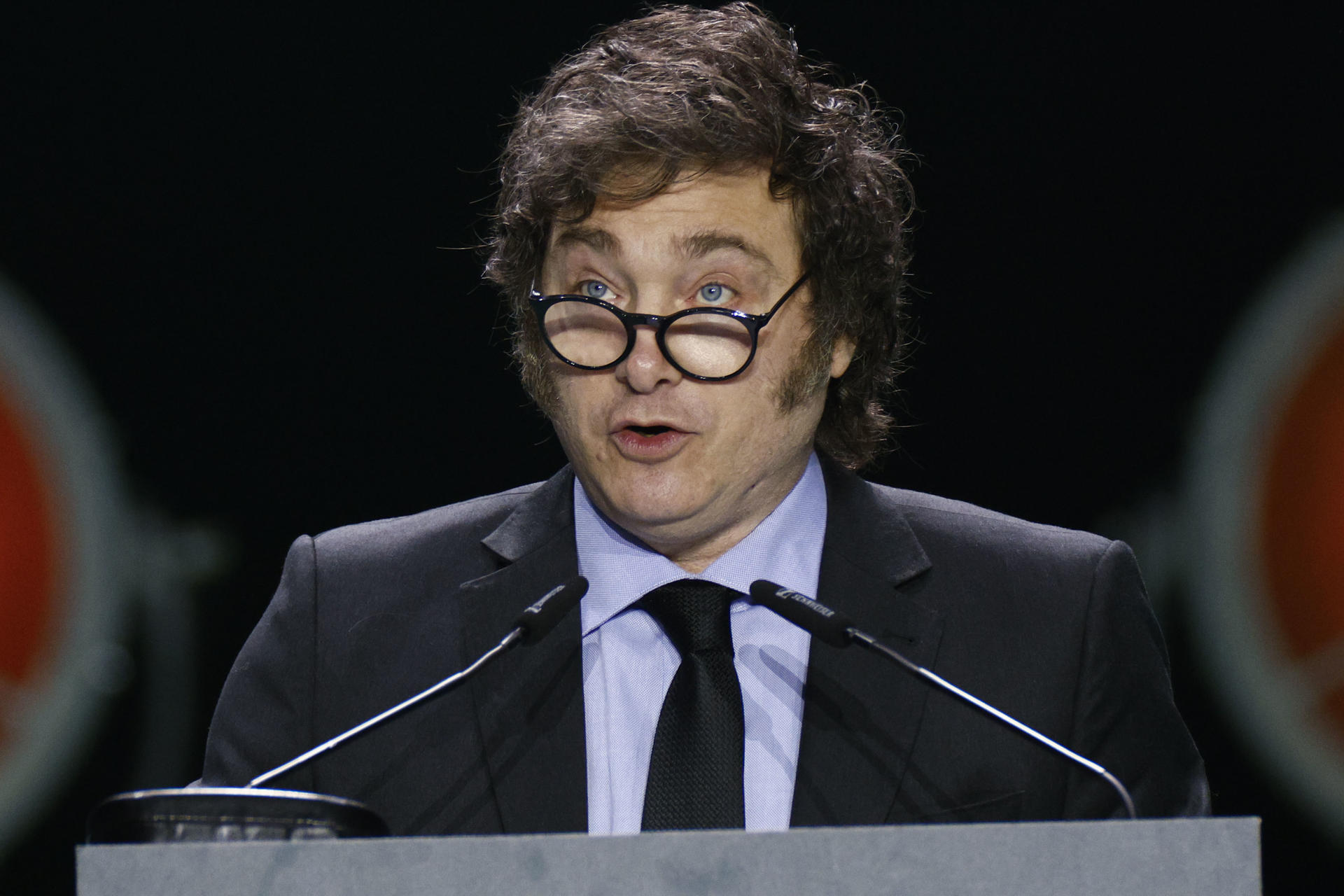 Javier Milei, presidente de Argentina , durante su intervención en la convención política de Vox "Europa Viva 24" en Madrid. EFE/Rodrigo Jiménez
