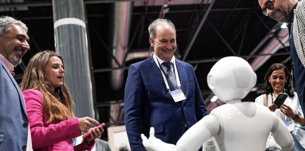 La Comunidad de Madrid lidera las ofertas laborales en digitalización y tecnología