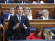 El presidente del Gobierno, Pedro Sánchez (i), interviene durante la sesión de control que se celebra, este miércoles, en el Congreso de los Diputados en Madrid. EFE/ Mariscal