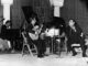 Imagen de archivo del cantaor Manolo Caracol (d), acompañado al piano por Arturo Pavón y a la guitarra por Melchor de Marchena, en el homenaje que se le ha rendido en Utrera, con motivo de la celebración del XV Potaje Gitano. EFE/yv