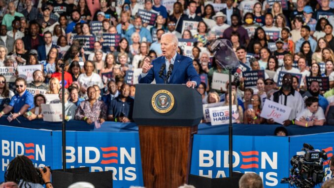 El presidente de EE.UU., Joe Biden habla durante un evento de campaña en el estado de Carolina del Norte este 28 de junio de 2024. EFE/EPA/STAN GILLILAND
