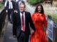 El líder del Partido Laborista, Sir Keir Starmer y su esposa Victoria Starmer a su llegada a un colegio electoral para votar durante las elecciones generales británicas en Camden, Londres, este jueves. EFE/ Neil Hall
