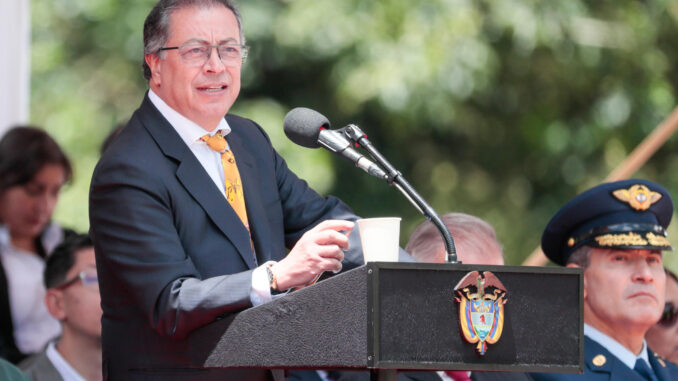 Fotografía de archivo del presidente de Colombia, Gustavo Petro. EFE/Carlos Ortega
