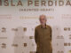 Fernando Trueba posa durante la presentación de su nueva película, 'Isla perdida', una historia de amor de dos personajes que huyen de su pasado y se encuentran en una isla griega, protagonizada por Aida Folch y Matt Dillon que se estrena el próximo 23 de agosto. EFE/ J P Gandul