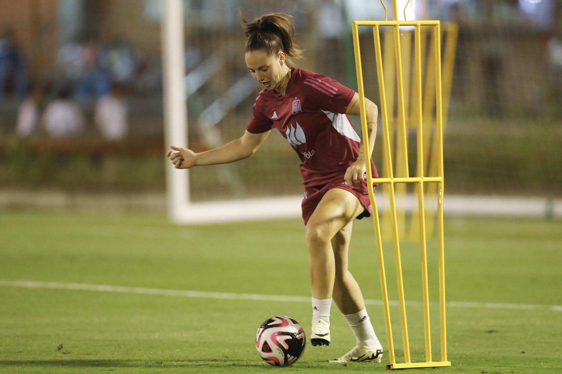 España Erika González de España participa en un entrenamiento en el Polideportivo Sur de Envigado (Colombia). EFE/Luis Eduardo Noriega Arboleda
