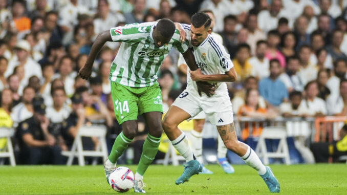 El jugador William Silva de Carvalho, del Betis, en una imagen de archivo de esta temporada. EFE/Borja Sánchez-Trillo
