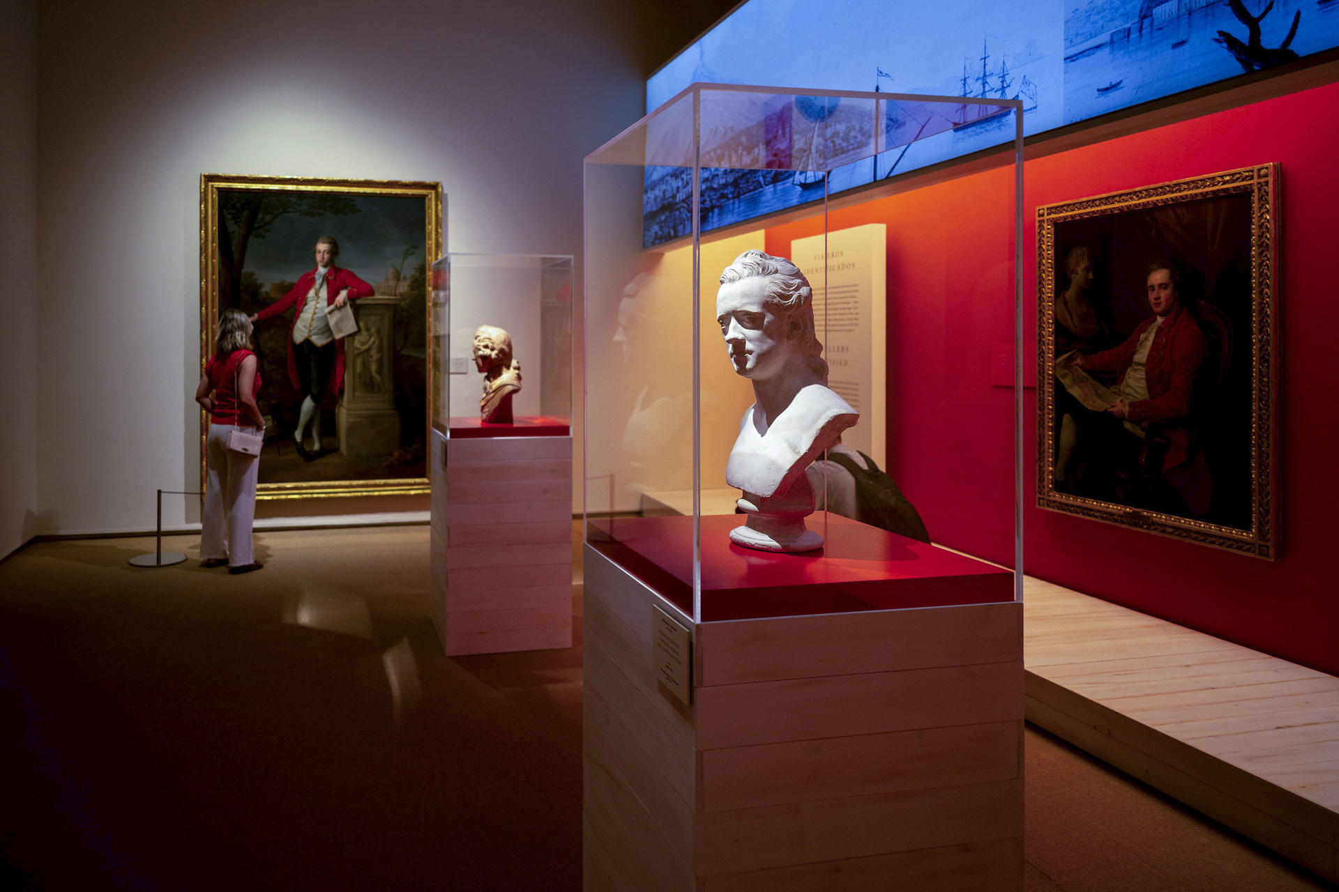 Vista de la exposición titulada "El Westmorland en Málaga" presentada este miércoles en el centro Cultural Fundación Unicaja de Málaga. La muestra reúne las piezas artísticas que transportaba esa fragata británica cuando fue apresada, un botín que fue decomisado y subastado en 1779 en el puerto malagueño y que ahora pertenece a los fondos de la Academia de Bellas Artes de San Fernando. EFE/ Jorge Zapata
