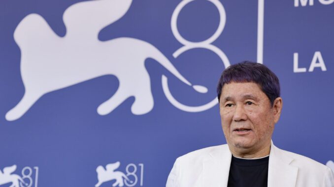 El director japonés Takeshi Kitano posa en una sesión fotográfica de 'Broken Rage' en el 81 ° Festival Internacional de Cine de Venecia, en Venecia, Italia, el 6 de septiembre de 2024. La película se presenta fuera de competición en el festival que se celebra del 28 de agosto al 7 de septiembre de 2024. (Cine, Cine, Italia, Japón, Niza, Venecia) EFE/EPA/FABIO FRUSTAC
