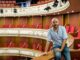 Fotografía de archivo del 25 de octubre de 2020 del escritor Josep Maria Miró, posando en el teatro de Des Born de Ciutadella, en Menorca, (España). EFE/ David Arquimbau Sintes